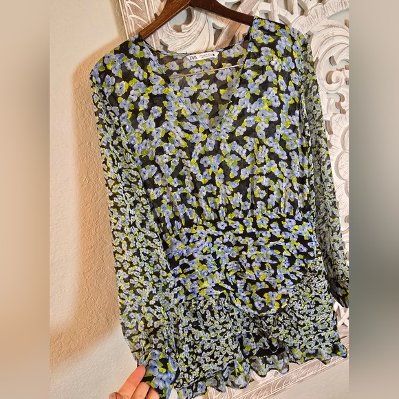 Zara Women’s Floral Print Ruched Details Long Sleeve Mini Dress M - Picture 3 of 8